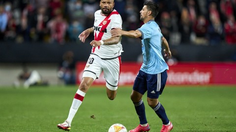 西甲联赛激战正酣：巴列卡诺主场与塞尔塔互交白卷