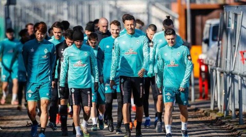 威悉河畔的冲刺：不莱梅众将备战第24轮，主场抢分势在必行