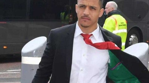 红魔空降诺坎普：桑切斯回归辅佐索帅，弗格森督战盼奇迹