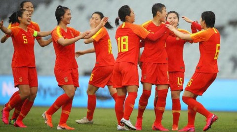 标题：铿锵玫瑰折戟珀斯——2026女足亚洲杯半决赛复盘