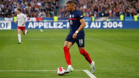 姆巴佩近七场国家队赛事六场破门斩获十球展现超凡状态