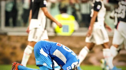 惊天乌龙笼罩赛场，库利巴利一夜之间从英雄沦为“背景帝”