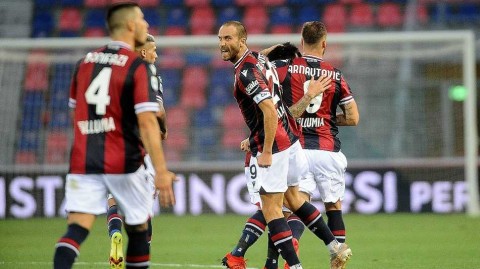 红牌满天飞，九人博洛尼亚上演绝地逆转！