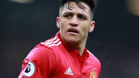 四十五万周薪下的倔强，桑切斯宁愿枯坐板凳也要耗完曼联合同