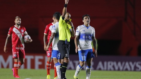 自由杯激战：阿根廷青年人主场憾负智利天主大学