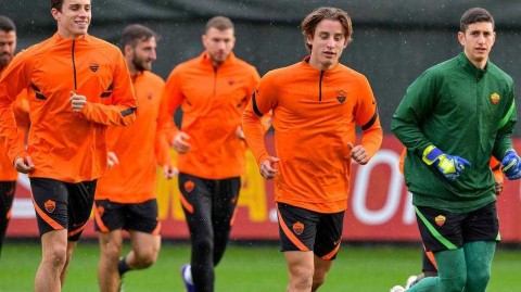 红狼罗马严阵以待：镜头下的欧联杯备战日记