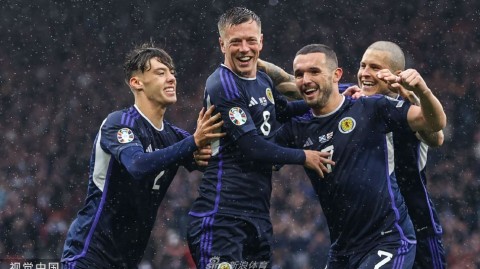 苏格兰雨中奏凯歌 汉普顿奇迹夜创历史