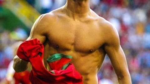 绿茵不朽传奇：C罗跨越十八载的国家队进球神话