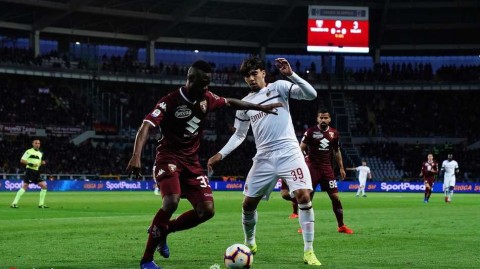 红黑落败都灵城：贝洛蒂倒钩定乾坤 加图索百场蒙阴影