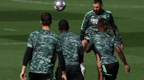 白衣军团决战前夜 伯纳乌静候红军来袭