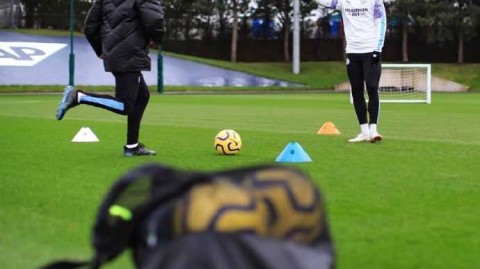 曼城飞翼涅槃重生：萨内重伤休战半载终复出，伊蒂哈德静待天才归来