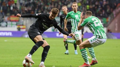 欧联杯加时终极绝杀 法兰克福击碎皇家贝蒂斯逆转梦