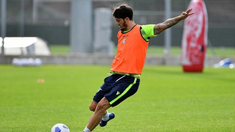 蓝鹰振翅待飞 聚焦福尔梅洛基地的备战瞬间