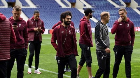 利物浦客场踩场备战波尔图 萨拉赫范戴克信心十足