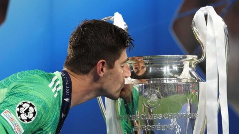 皇马十四度问鼎欧洲之巅 巴黎之夜铸就传奇