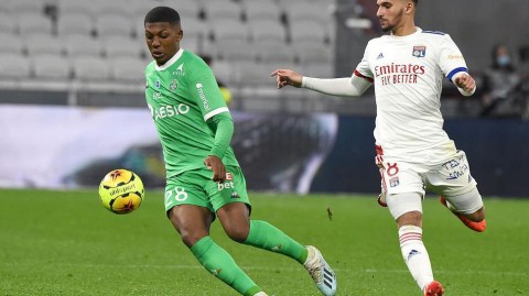 罗讷河德比之夜：里昂的逆转与圣埃蒂安的悲情一刻