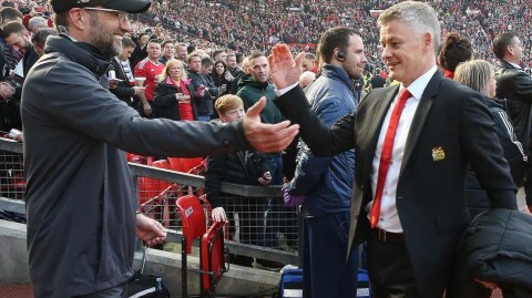 梦剧场惨烈双红会，曼联利物浦闷平收场