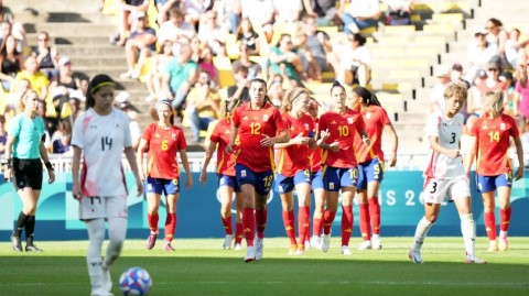 巴黎奥运男足金牌战复盘