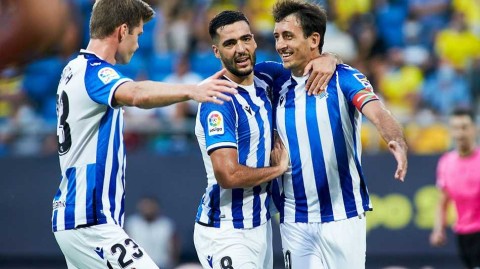 新赛季首胜与红牌之殇：加的斯主场饮恨，皇家社会双子星闪耀