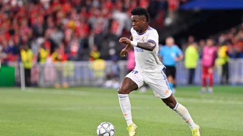 维尼修斯欧冠赛场闪耀过人王皇马第十四冠加冕欧洲之巅