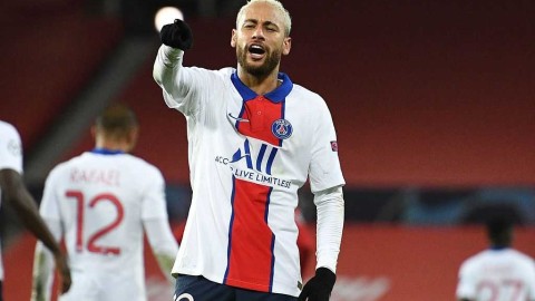 梦剧场惨案夜巴黎复仇红魔，内马尔双响导演逆转好戏