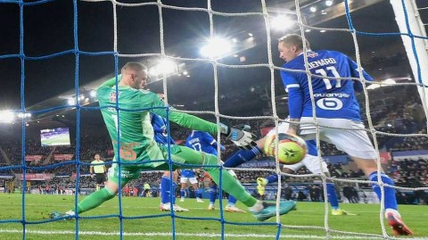 法甲烽火夜：马赛客场力擒斯特拉斯堡