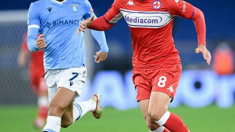 罗马奥林匹克午夜的决斗：拉齐奥凭借佩德罗灵光一闪击退紫百合