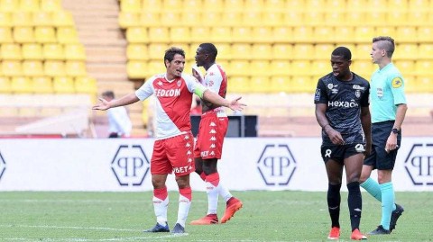 法甲新赛季揭幕战：摩纳哥主场两球落后顽强逼平兰斯