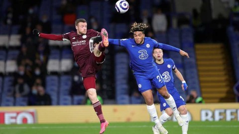 斯坦福桥的复仇与欧冠曙光：切尔西2比1力克莱斯特城