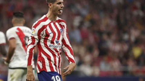 红白交锋激战成和 莫拉塔破门难救主