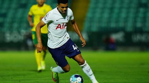 欧协联爆冷夜：费雷拉主场雄狮般扑倒热刺青年军