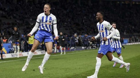 柏林赫塔主场逆转大胜门兴格拉德巴赫终结四连败