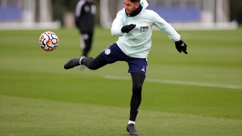 蓝狐蓄势待发：莱斯特城备战英超第八轮，静候红魔来袭