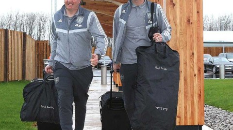 布鲁日寒夜，红魔远征：忆曼联欧联杯那场一波三折的平局