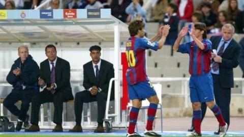 梅西巴萨首秀十五载：从青涩少年到不朽传奇的里程碑