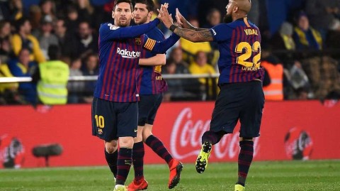 梅西替补笑容点燃陶瓷球场，巴萨四比四比利亚雷亚尔上演进球大战