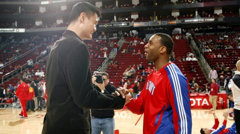 岁月不改兄弟情！2026姚明麦蒂再聚首追忆火箭荣光