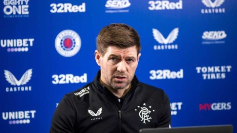 杰拉德缔造苏超不败神话 率流浪者铁骑踏破联赛纪录