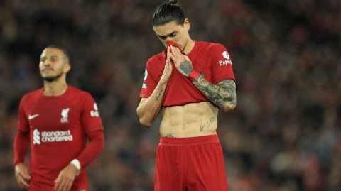 安菲尔德之夜：利物浦遭利兹联绝杀，主场不败金身告破