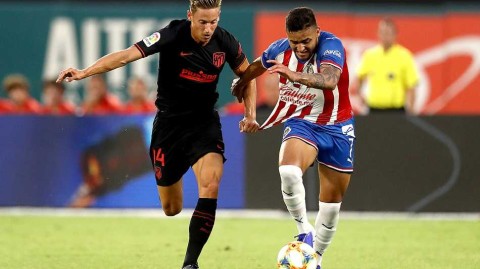 红牌满天飞，点球定胜负：马竞激战瓜达拉哈拉