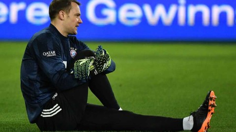 安联之王的神迹夜：莱万点射破纪录，诺伊尔零封平传奇