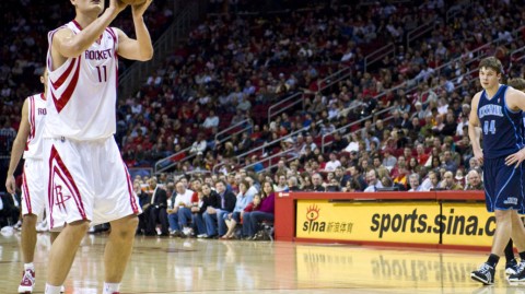 2026年经典回眸：姚明阿泰双核铸就火箭硬核岁月