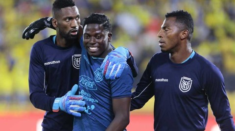 基多高原的红色狂飙：回溯2022世预赛厄瓜多尔三球大胜玻利维亚之战