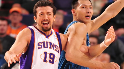 2026季后赛首轮群星闪耀时：湖人残阵破局与马刺新王登基