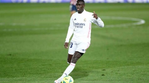 皇家马德里官方确认，左后卫费兰·门迪因胫骨骨膜炎赛季报销