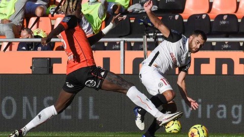 法甲联赛：洛里昂主场饮恨，蒙彼利埃最后时刻绝杀带走胜利