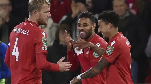 林加德传射闪耀夜 森林主场力擒热刺晋级英联杯