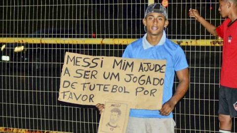 梅西笑容闪耀萨尔瓦多，阿根廷队美洲杯前最后一练信心足