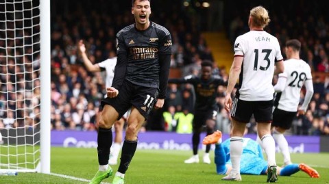 枪手客场奏凯歌 特罗萨德神助攻创历史