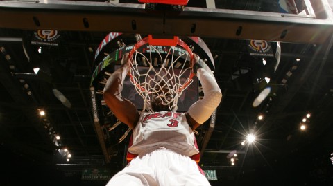 二〇二六回溯经典：热火三巨头对决黄蜂双核的视觉史诗